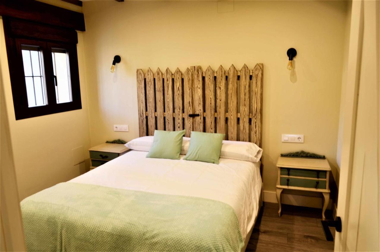 Apartamentos La Rosa Y El Pastor Guijo de Santa Bárbara Pokoj fotografie