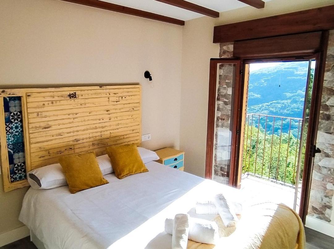 Apartamentos La Rosa Y El Pastor Guijo de Santa Bárbara Exteriér fotografie